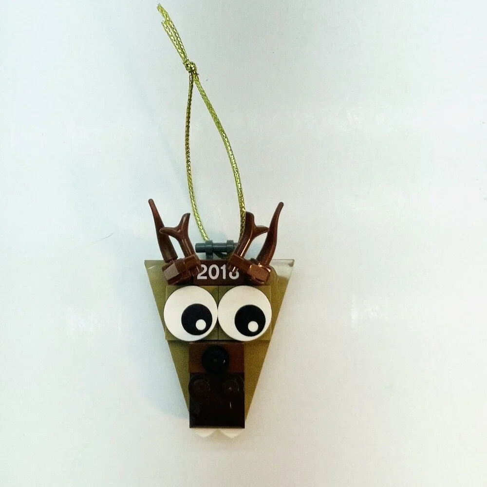 LEGO Christmas Ornament 2018 Reindeer Head 28 Pieces By 2005 Lego Group Read! - Picture 2 of 12